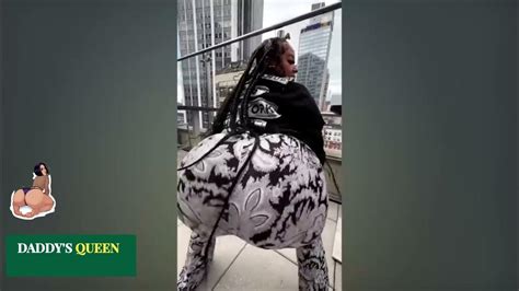 baddie twerking|Twerk Compliation Videos .